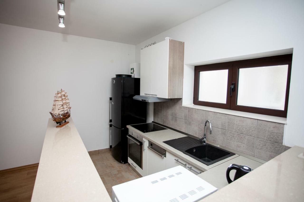 Villa Zrinka **** Svinisce Bagian luar foto