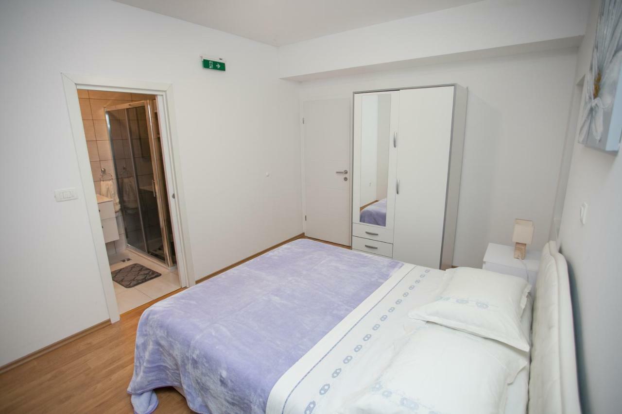 Villa Zrinka **** Svinisce Bagian luar foto